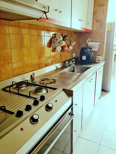 Amplio Apartamento De 2 Alcobas En Santa Paula. 90 M2. Piso 4 Con Ascensor.