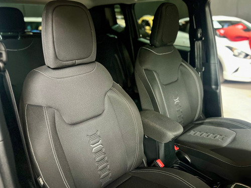 Jeep Renegade RENEGADE SPORT T270 1.3 TB 4X2 FLEX AUT.