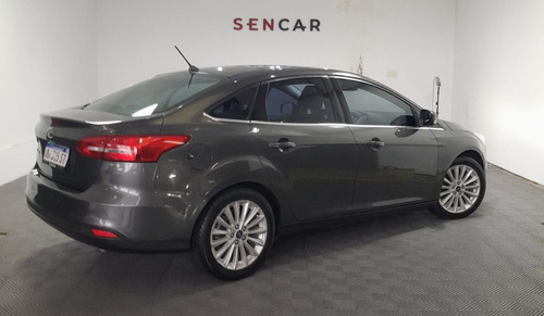 Ford Focus III 2.0 Sedan Titanium At6