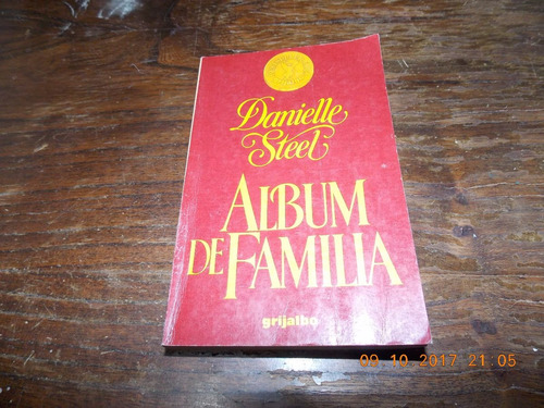 Album De Familia - Danielle Steel - 1986