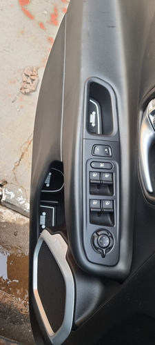 Imagem 7 de 10 de Jogo Tapete P/ Porta Copos E Objetos Jeep Renegade 16 Peças