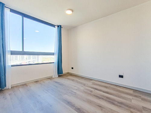 Edificio Av. Vicuña Mackenna (1 Bod.) Vista Poniente Piso