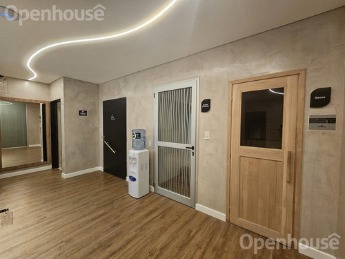 Departamento 2 Ambientes Con Balcon En Alquiler. Complejo Milaires