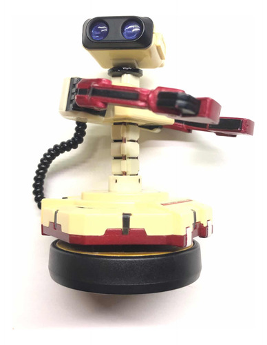 R.o.b Famycom Amiibo