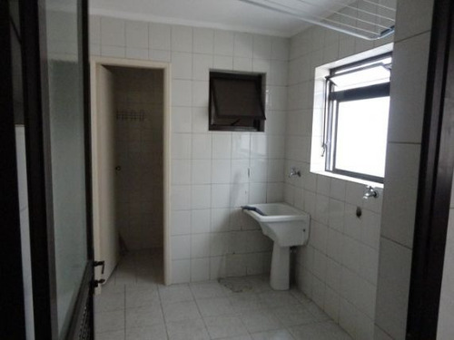 Venda Residential / Apartment Santa Teresinha São Paulo - V16359