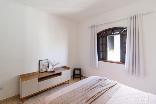 Casa Para Venda Com 3 Quartos 3 Banheiros Sendo 1 Suite