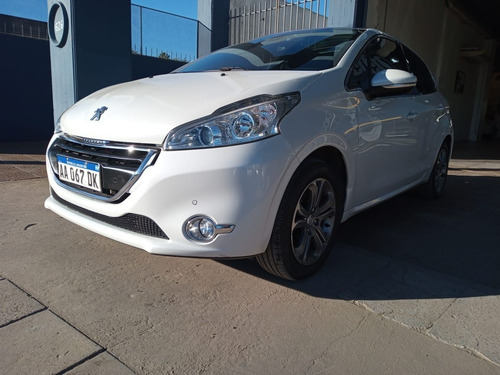 Peugeot 208 Felline Pack Cuir 2016 Impecable!!!!