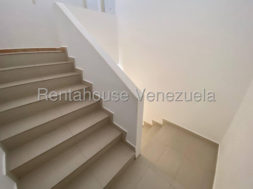 Casa En Venta Alto Hatillo Mls #25-14886 Bm
