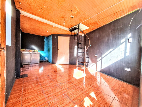 Real Oportunidad Inversión! 12 Dorm. 6 Baños, 3 Deptos Inter
