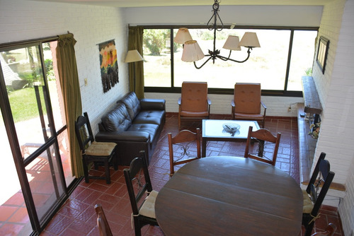 Casa Sobre El Mar
