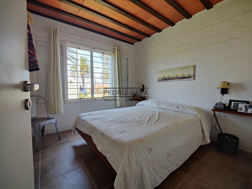 Imagen 14 de 29 de Hermosa Casa A La Venta En Punta Fría, Muy Próxima Al Mar Y Playa De San Francisco