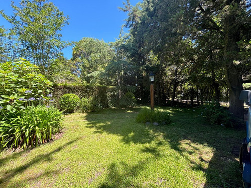 Casa En Venta - 1 Dormitorio 1 Baño - 826mts2 - Villa Elisa, La Plata