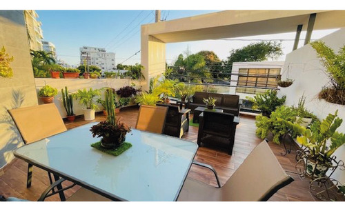 Apartamento En El Centro De La Cuidad Con Terraza Destechada