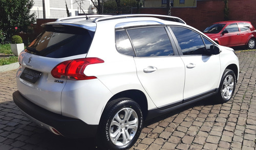 Peugeot 2008 Allure 1.6 Flex Automático