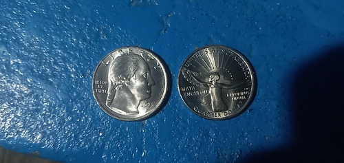 Imagen 1 de 1 de Moneda De 25 Centavos Del Año 2022