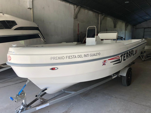 Imagen 5 de 9 de Vendo Tracker Nuevo 530 Robusto Matrizado Sin Motor Fuerte