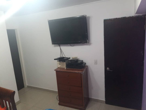 Imagen 15 de 22 de S. Serafini Vende Apartamento 22-4014 En El Paraiso