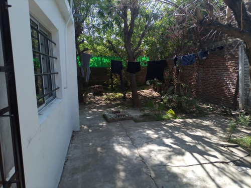 Imagen 2 de 10 de Lote En Venta Con Construccion A Demoler