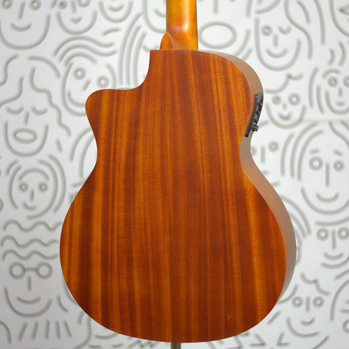 Violão Tagima Vegas Gran Reserva Cordas De Nylon Eletroacústico Afinador Embutido Teq-8 Acabamento Satin Open Pore Fosco Em Sapele