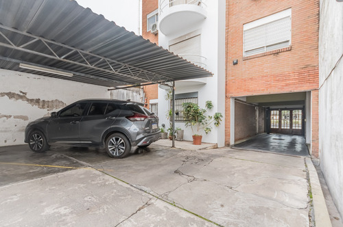 Imagen 25 de 30 de Departamento.venta.2 Ambientes Desocupado Con Cochera Incluida En El Precio.banfield.