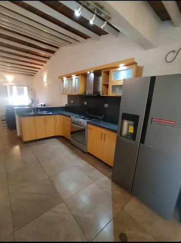 En Venta Casa En Urbanizacion Villas Del Lago Iii2 Niveles