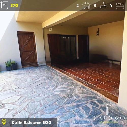 Excelente Casa 7 Ambientes En Venta En Alberdi Pcia Bs As 370m2 Oportunidad