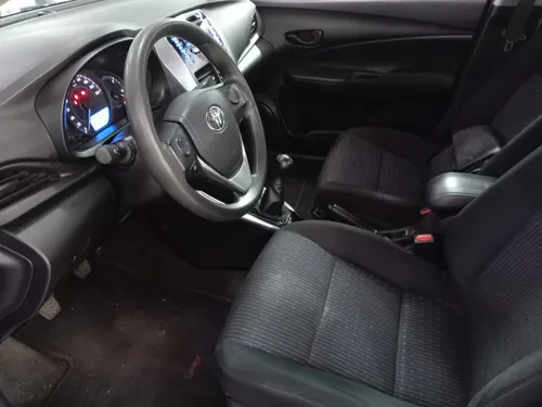 Toyota Yaris SEDAN CORE 1.5L L4 107HP TM