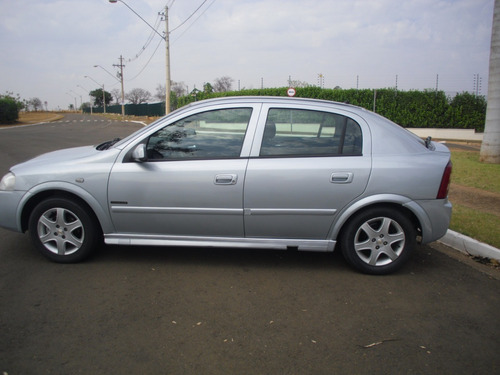 Imagem 14 de 15 de Chevrolet/astra Hb Ano 2008/2008