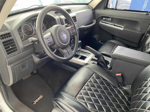 Jeep Liberty 3.7 Limited 4x2 Mt 2011 Blindaje Niv. 3 Plus