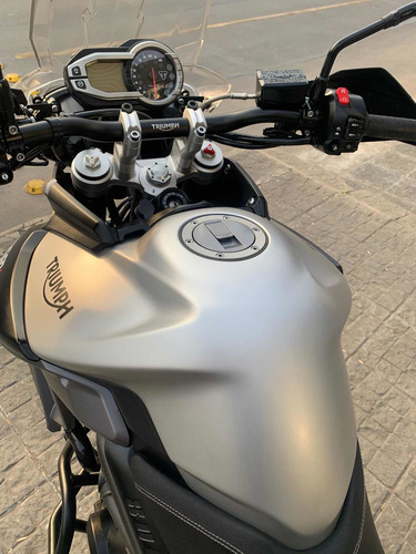 Imagen 10 de 16 de Triumph Tiger Xcx