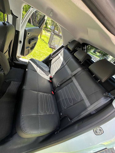 Imagen 15 de 17 de Citroën C4 Cactus Thp 165 Shine Am 20