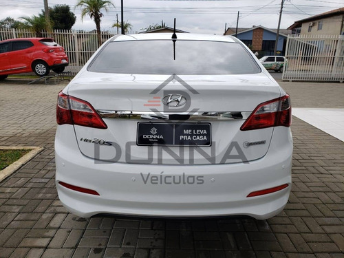 Imagem 12 de 15 de Hyundai Hb20s 1.6 Comfort Plus 16v Flex 4p Automático