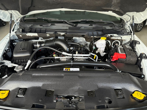 RAM Classic 5.7 V8 GASOLINA LARAMIE CD 4X4 AUTOMÁTICO