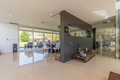 Imagen 5 de 30 de Casa En Venta En San Diego Country Club- Moreno -