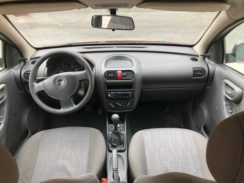 Imagem 11 de 15 de Gm Corsa Maxx 1.4 Flex Completo Menos Ar