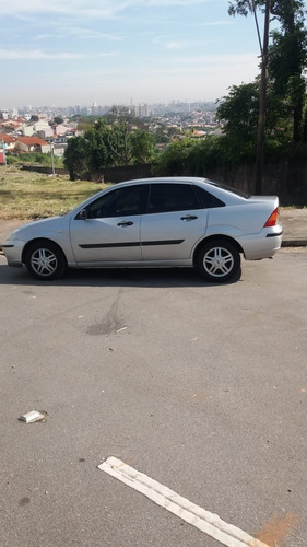Ford Focus Sedan 2.0 Ghia Aut. 4p