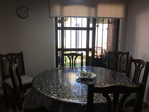 Venta Duplex 3 Ambientes Castelar Patio Y Cochera