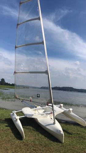 Veleiro Trimarã Maora