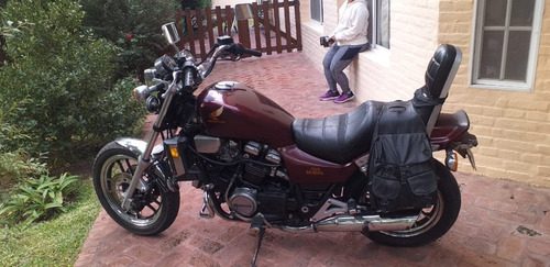 Honda Magna 1100 V65