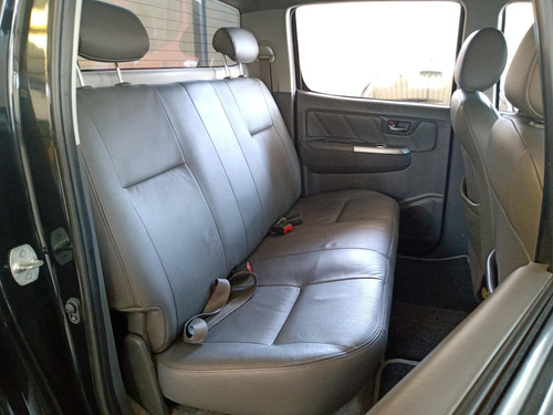 Imagem 9 de 12 de Hilux Cd Srv D4-d 4x4 3.0 Tdi Diesel Aut