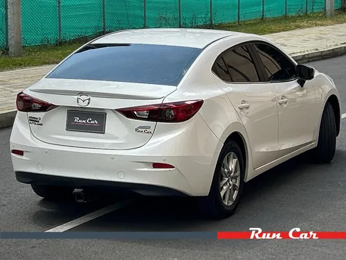 Mazda 3 2.0 Touring At
