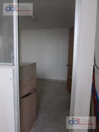 Imagen 11 de 27 de Tecamachalco, Torre Manhattan Señorial Depto, Recamara Enorme Con Sala.