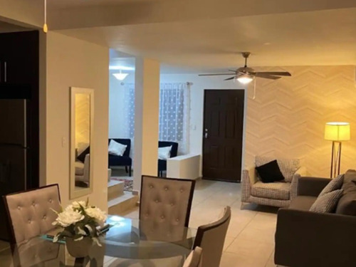 Se Vende Casa En Remate En C. Plumosa, Fracc. Las Palmas, Sinaloa Culiacán. Arf