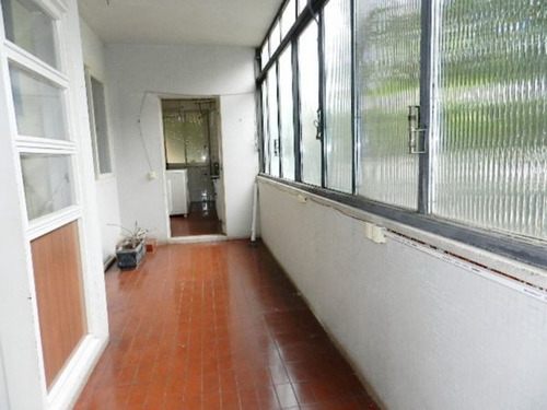 Apartamento De 3 Dormitórios - 3995