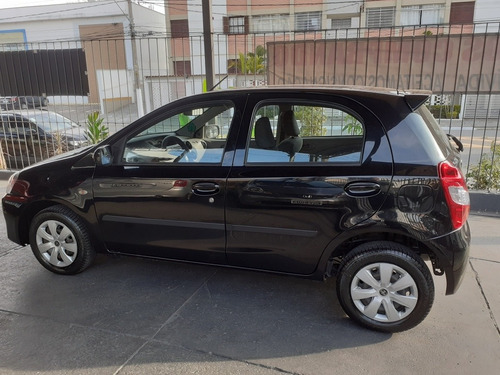 Imagem 6 de 7 de Toyota Etios 2013 1.3 16v Xs 5p