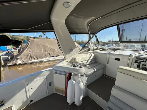 Chris Craft Crown 322 2x Volvo V8 270hp