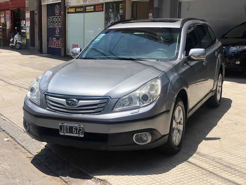 Imagen 2 de 18 de Subaru Outback 2010 2.5 Awd Cvt Limited 173cv..