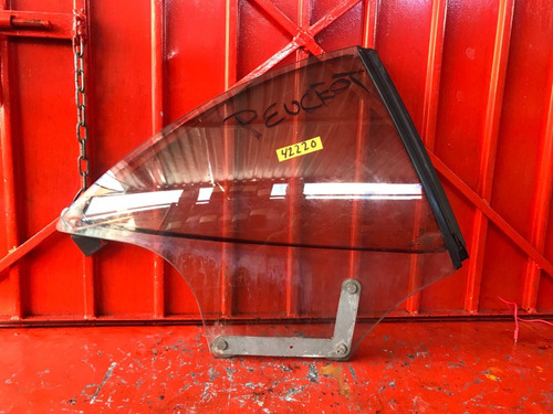 Cristal Fijo Izquierdo De Peugeot 307 42220 2005-2007