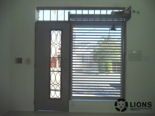 Imagem 2 de 15 de Aluga-se Loja / Salão C/ Wc + Mezanino 40m2 - Impecável - 8662