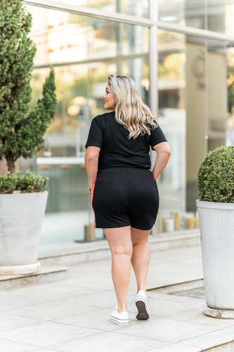 Imagem 3 de 9 de Conjunto Feminino Short Blusa Plus Size Alfaiataria 46 Ao 52